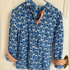 J. McLaughlin light cotton button down shirt with orange trim